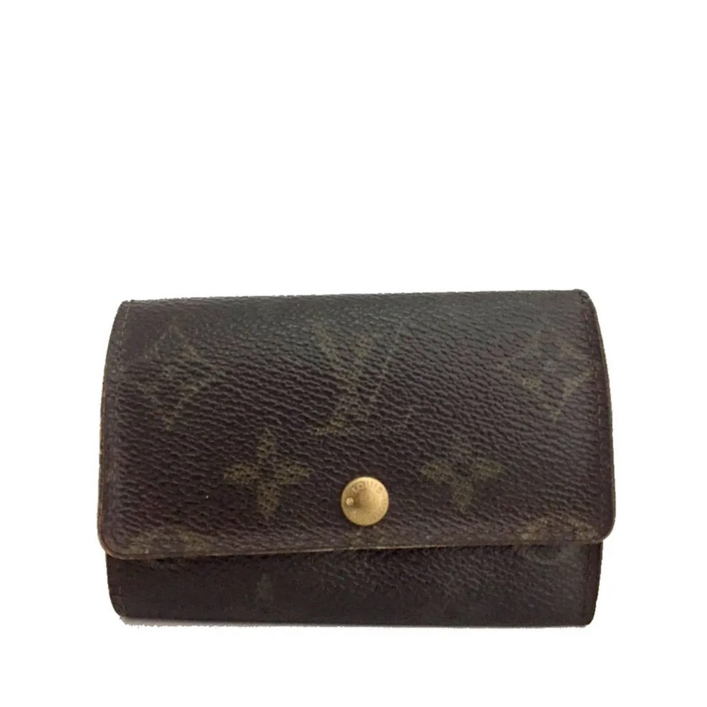 Luis Vuitton Key Holder